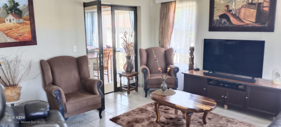 3 Bedroom Property for Sale in Seemeeu Park Western Cape